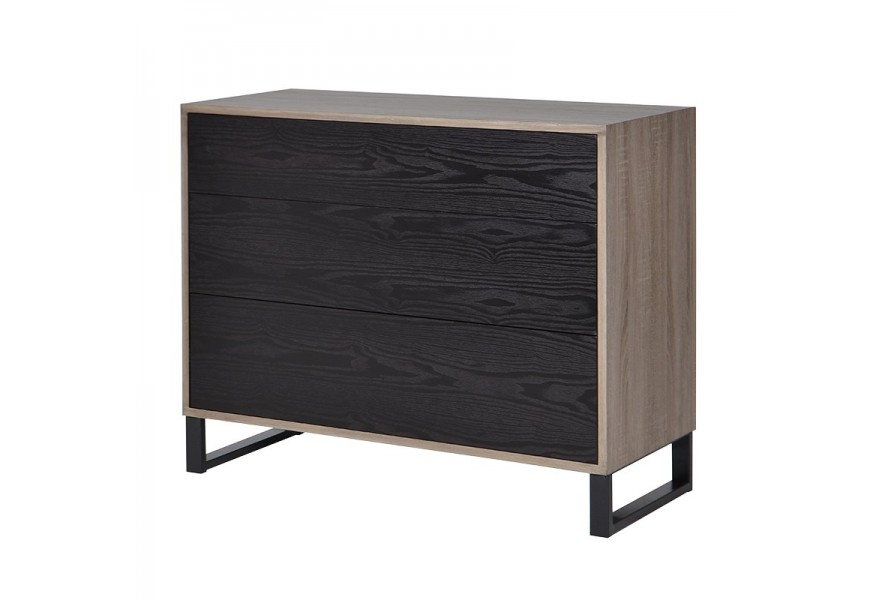 Moderná komoda Leniar hnedá s čiernymi zásuvkami a čiernymi nožičkami z kovu
