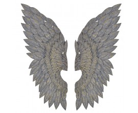 Nástenná dekorácia Wingy v podobe páru kovových anjelských krídel so zlatými detailmi vo vintage štýle 110cm 
