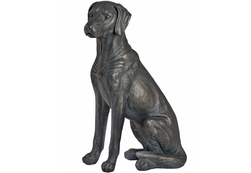 &Scaron;t&yacute;lov&aacute; sediaca socha PES 65cm 