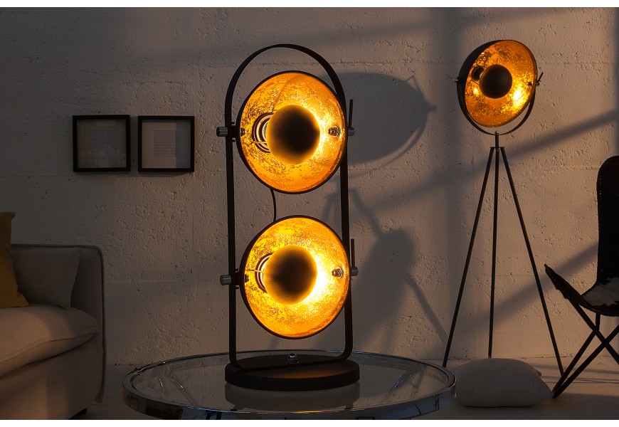 Moderná dizajnová stolná lampa Studio čierno-zlatá