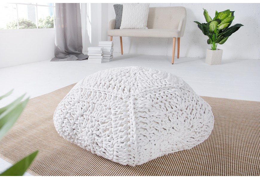 Dizajnov&yacute; biely Cosy Pouf 