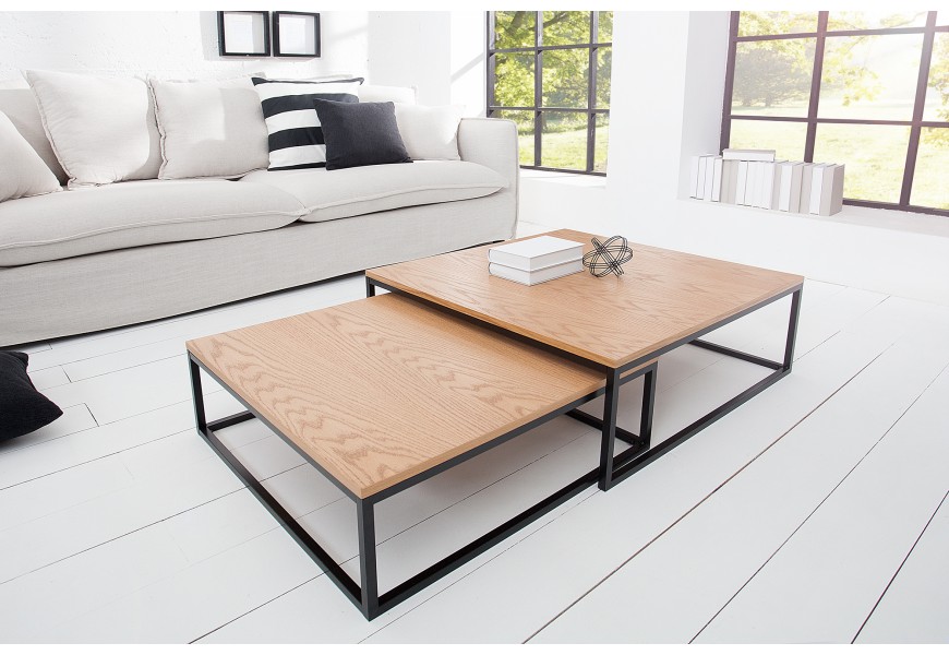 Moderne spracované konferenčné stolíky z kovu a dubovej dyhy