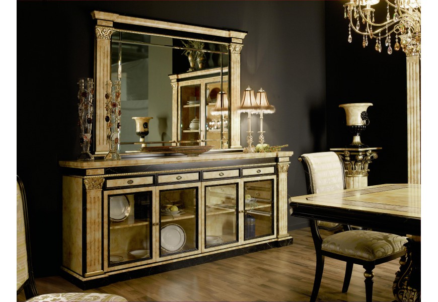 Komoda so &scaron;tyrmi dvierkami a z&aacute;suvkami Inspiration