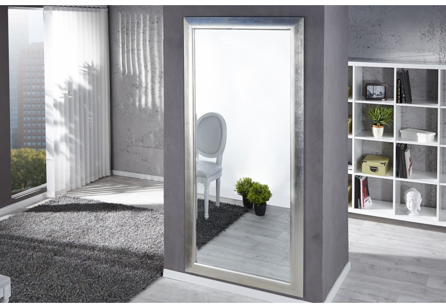 Dizajnov&eacute; modern&eacute; zrkadlo Espejo II 180cm strieborn&eacute;