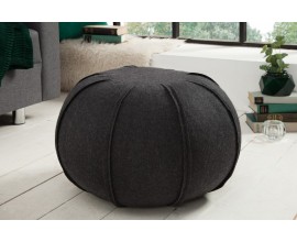 Atypická plstená taburetka Ottomann z pravej vlny