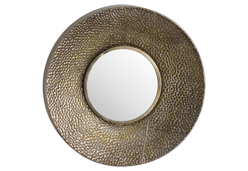 Zrkadlo Antique je upravené v nádhernom vintage štýle