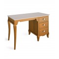Pracovný stolík BASILEA možno vyhotoviť v ľubovoľnej farebnej kombinácii na mieru