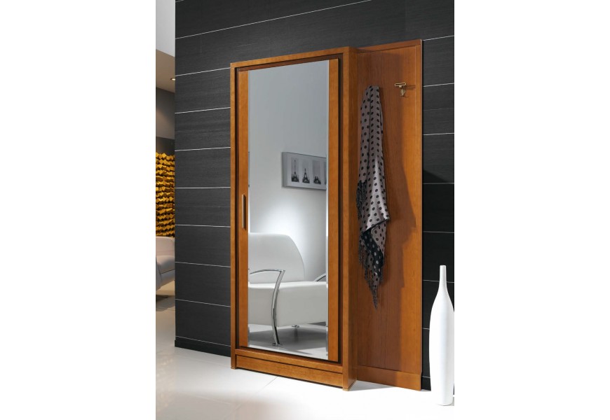 Luxusn&aacute; chodbov&aacute; zostava z mas&iacute;vu Carmen II