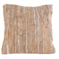 Etno dekoratívny štvorcový vankúš s tkaným poťahom z textilných pásikov v prírodných hnedých béžových a pieskových tónoch
