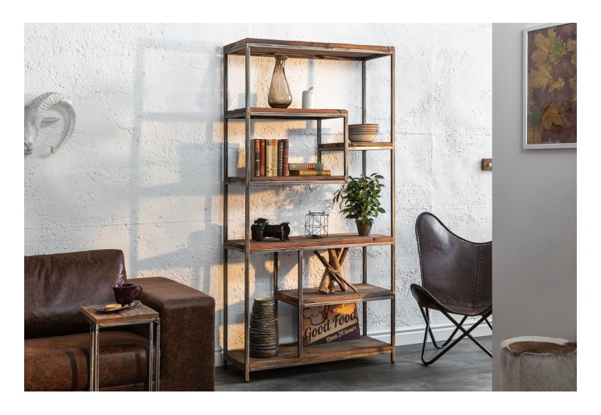 Dizajnová industriálny regál Gosport s masívnymi doskami