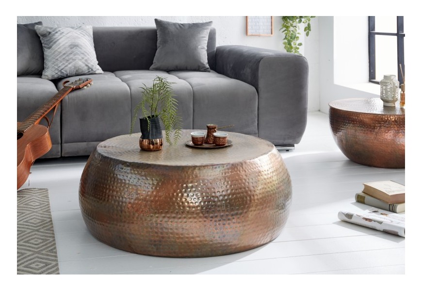 Moderný dizajnový konferenčný stolík Hammerblow v medenej farbe