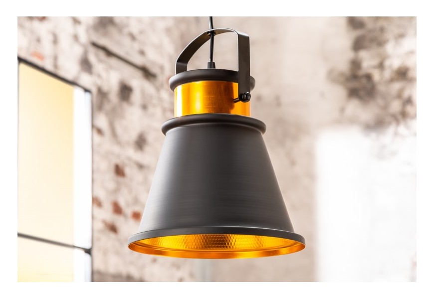 Štýlová dizajnová industriálna závesná lampa Luz III z kovu v čierno-zlatej farbe