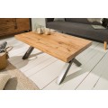Dizajnový industriálny konferenčný stolík Adin z masívneho dubového dreva svetkohnedej farby a s kovovou konštrukciou