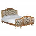 Jedinečná luxusná baroková posteľ Versailles s vyrezávaným rámom z masívneho dreva a so zamatovým poťahom striebornej farby