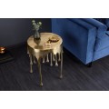 Jedinečný art-deco príručný stolík Bellair kruhového organického  tvaru z kovu v zlatej farbe s motívom stekajúcich kvapiek