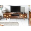 Masívny TV stolík Roslin z akáciového dreva s organickým dizajnom a zlatými prvkami 140cm