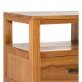 Koloniálny masívny nočný stolík MADHU z dreva mindi so zásuvkou a kovovou konštrukciou 50cm