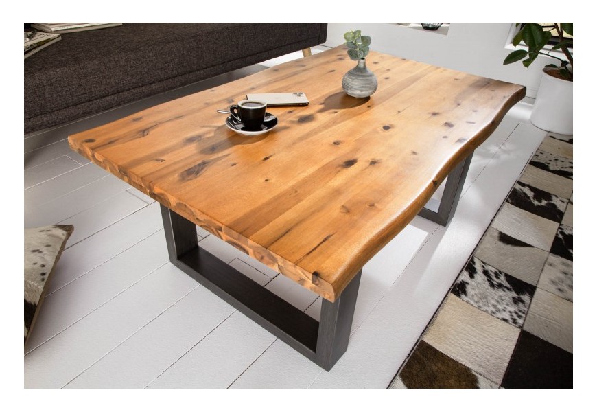 Štýlový obdĺžnikový industriálny konferenčný stolík Forest z masívneho agátového dreva s čiernymi nohami z kovu