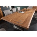 Industriálny jedálenský stôl Hege z masívneho akáciového dreva hnedej farby s kovovými nohami 200cm