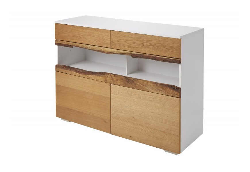 Masívna hranatá komoda Lush Oak s dubovými dvierkami a zásuvkami s konštrukciou v bielej modernej matnej farbe