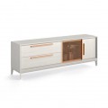 Moderný drevený TV stolík Estoril s úložným priestorom s kovovými a sklenenými prvkami