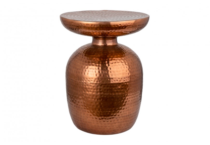 Štýlový orientálny odkladací príručný stolík Siliguri v medenom prevedení s jamkovým dizajnom