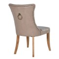 Chesterfield luxusná jedálenská stolička Ruelle s bronzovým klopadlom a masívnymi nohami 94cm