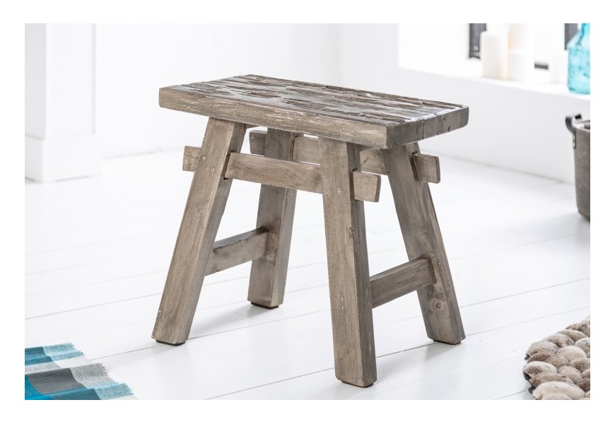 Vidiecka drevená taburetka Hemingway hnedosivej farby