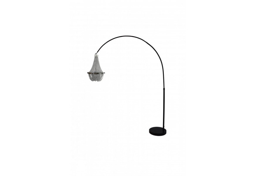 Dizajnová stojaca lampa Lincoln z kovu striebornej farby s tienidlom z jemných reťazí