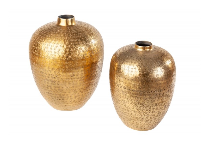 Štýlová dvojica orientálnych kruhových váz zo zlatého kovu s dekoratívnym povrchom