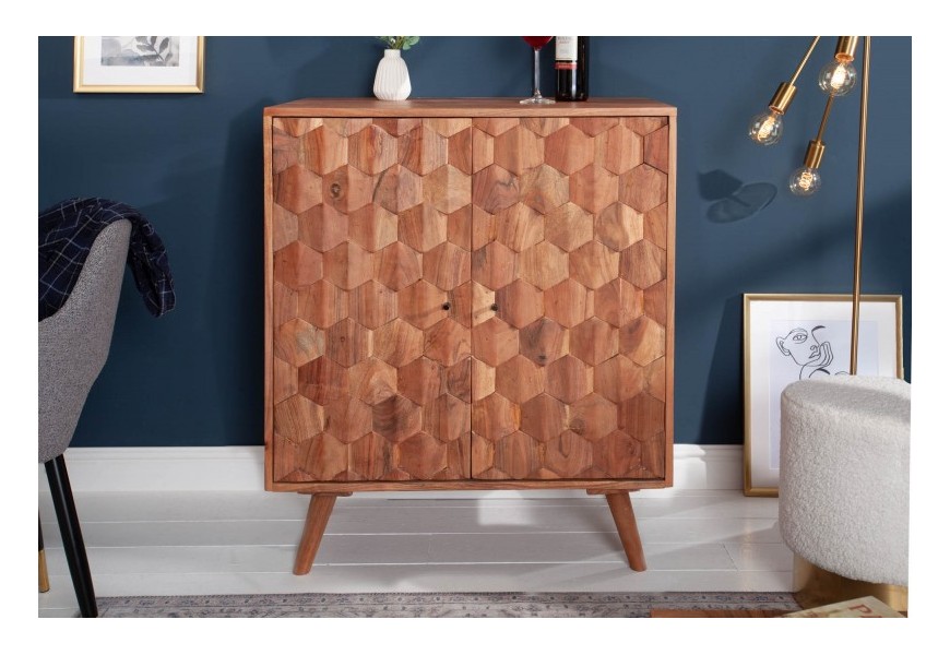 Dizajnov&aacute; mas&iacute;vna skrinka Mozaika v retro &scaron;t&yacute;le ak&aacute;cia