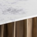 Art-deco zlatý jedálenský stôl Lezey s oválnou mramorovou doskou v bledom odtieni 200cm