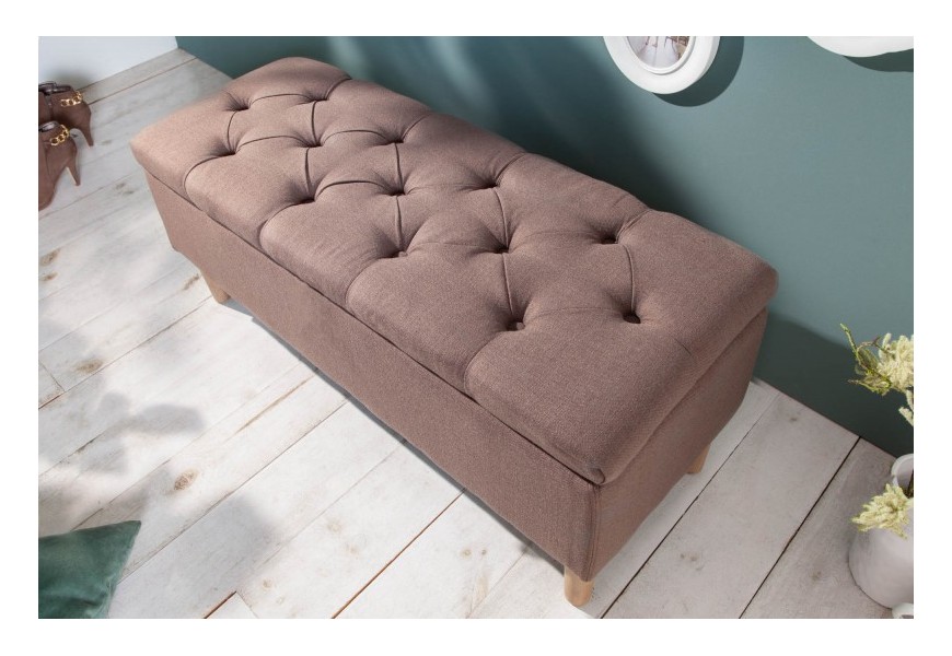 &Scaron;kandin&aacute;vska hned&aacute; taburetka Rikke s &uacute;ložn&yacute;m priestorom a nožičkami 100cm