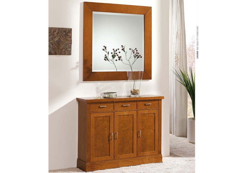 Luxusn&aacute; rustik&aacute;lna komoda z mas&iacute;vu Carmen trojdverov&aacute; hned&aacute; s tromi z&aacute;suvkami 108cm