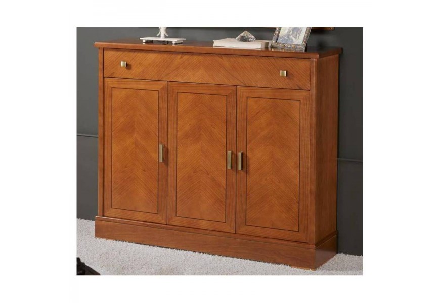 Luxusn&aacute; rustik&aacute;lna trojdverov&aacute; komoda Carmen z mas&iacute;vu v hnedej farbe so z&aacute;suvkou 95cm