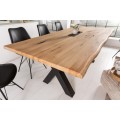 Industriálny jedálenský stôl Andala z masívneho dreva s čiernymi kovovými nohami 200cm 