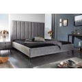 Moderná čalúnená manželská posteľ Everson v sivej farbe 160x200cm