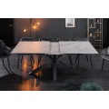 Industriálny jedálenský stôl Cosmos Marmol sa dá zväčšiť vďaka predlžovacej vrchnej doske
