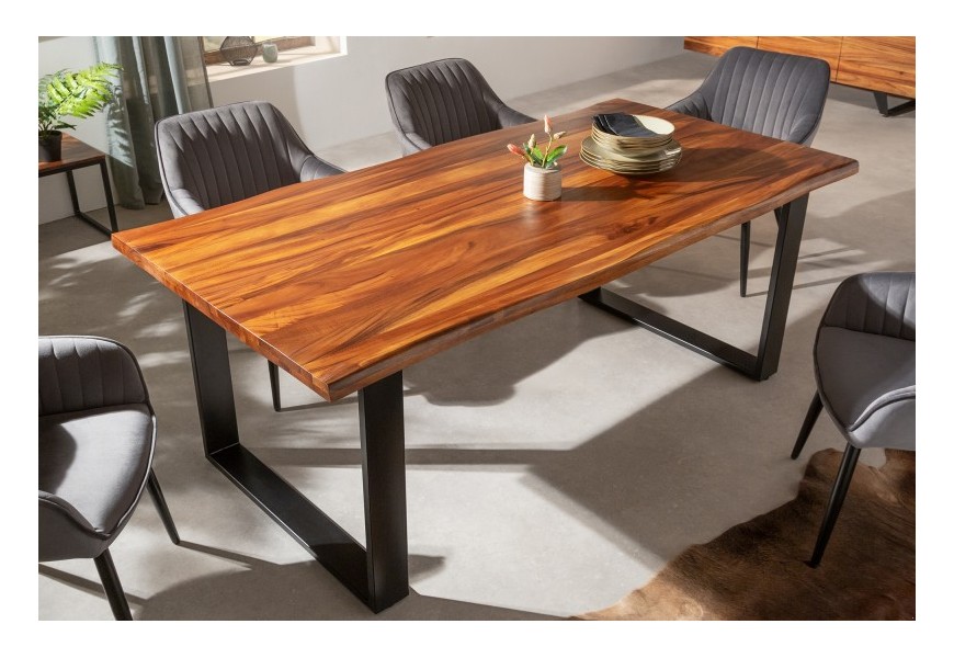 Masívny drevený jedálenský stôl Steele Craft s čiernou kovovou podstavou  v industriálnom prevedení