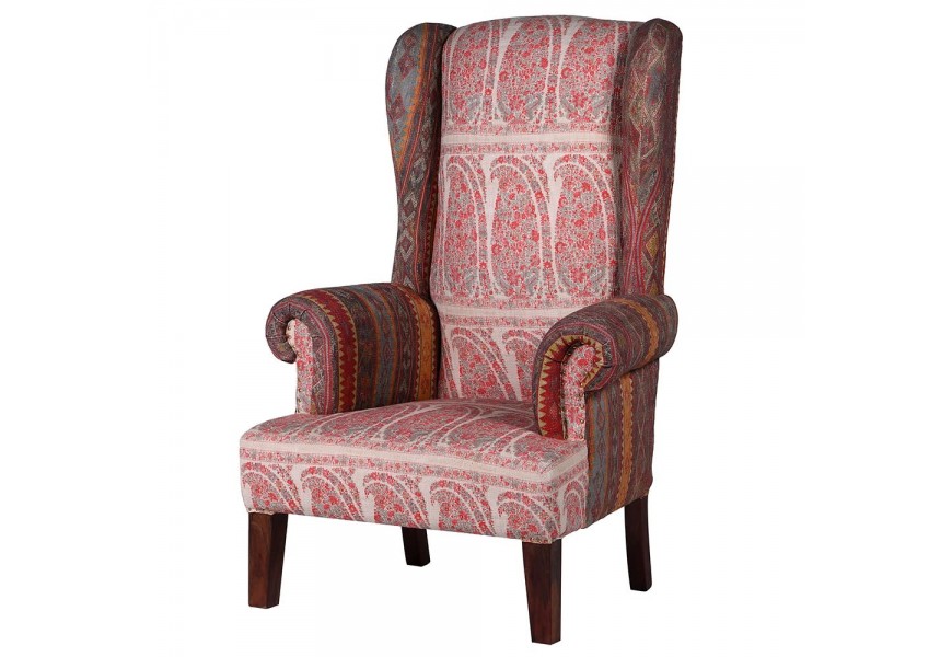 Štýlové orientálne kreslo Alia s ornamentálnym poťahom červenej farby s drevenými nožičkami