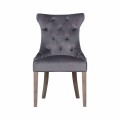 Chesterfield  jedálenská stolička Dinah s poťahom tmavosivej farby a drevenými nohami 100cm