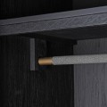 Art-deco šatníková skriňa OTAWA si sivým koženým čalúnením na nožičkách 216cm