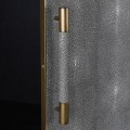 Art-deco šatníková skriňa OTAWA si sivým koženým čalúnením na nožičkách 216cm