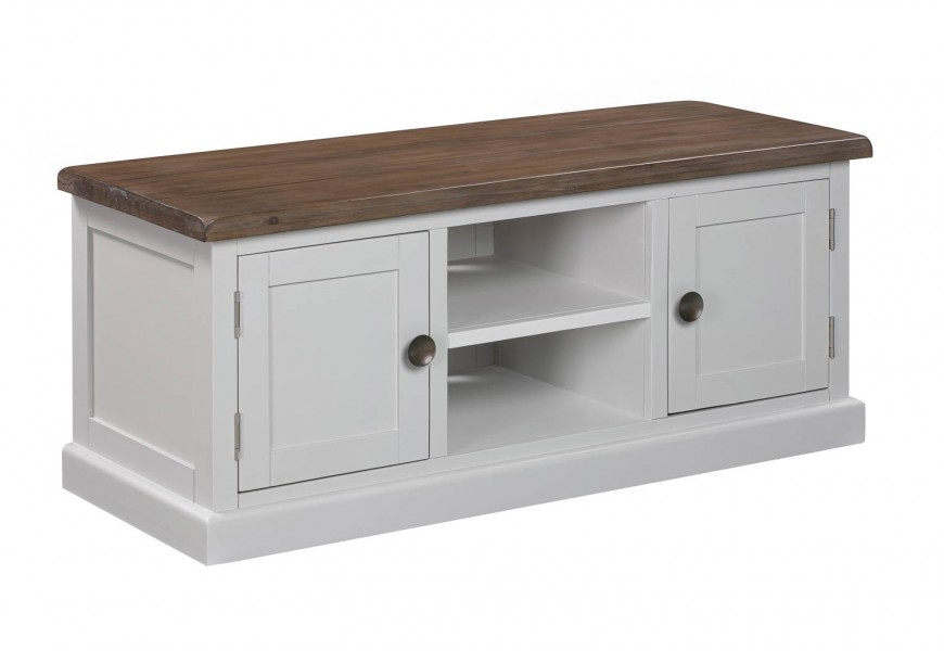 Štýlový provensálsky TV stolík Escapia s poličkami a dvierkami v off-white odtieni