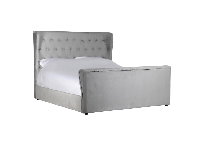 Chesterfield manželská posteľ s čalúnením zo sivého zamatu s vysokým čelom so zdobením