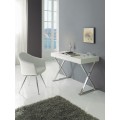 Dizajnový písací stolík Decatta v mdoernom lakovanom bielom prevedení so striebornými kovovými nožičkami