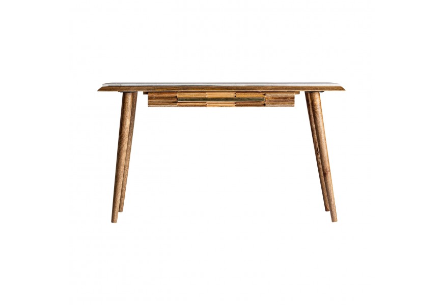 Mramorový písací stolík Plissé nature z prírodne hnedého masívu so záusvkou so zlatou rukoväťou