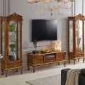 Luxusný klasický TV stolík Clasica z dreveného masívu s vyrezávanou barokovou výzdobou a úložným priestorom na nožičkách 150cm