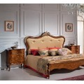 Luxusný klasický nočný stolík Clasica s tromi zásuvkami  z dreveného masívu s vyrezávanou výzdobou a chippendale nožičkami 77cm