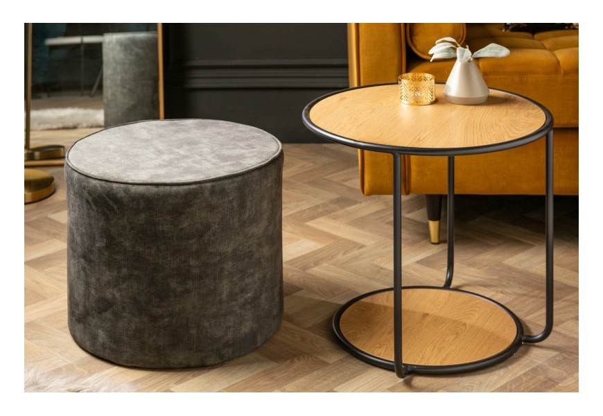 Moderný set Taller s príručným stolíkom v hnedej farbe s čiernou kovovou konštrukciou a sivou čalúnenou taburetkou 55cm